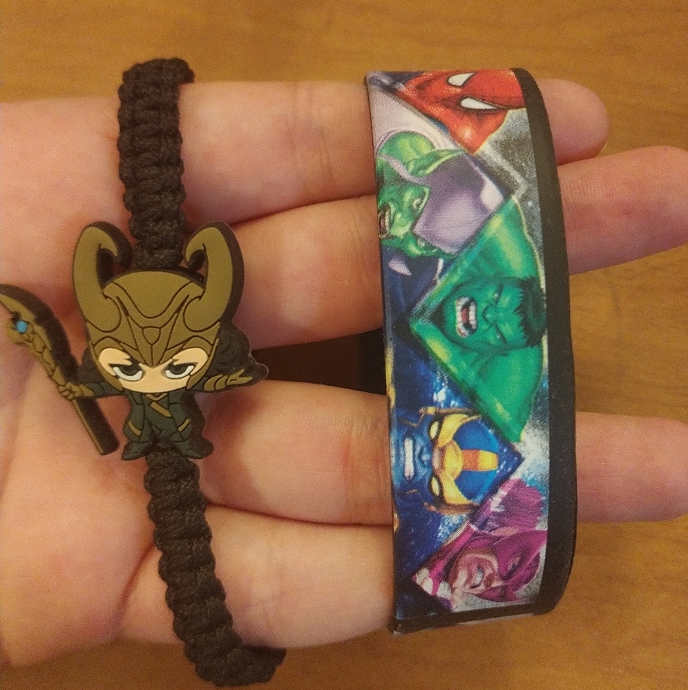 Loki Avengers bracelet set